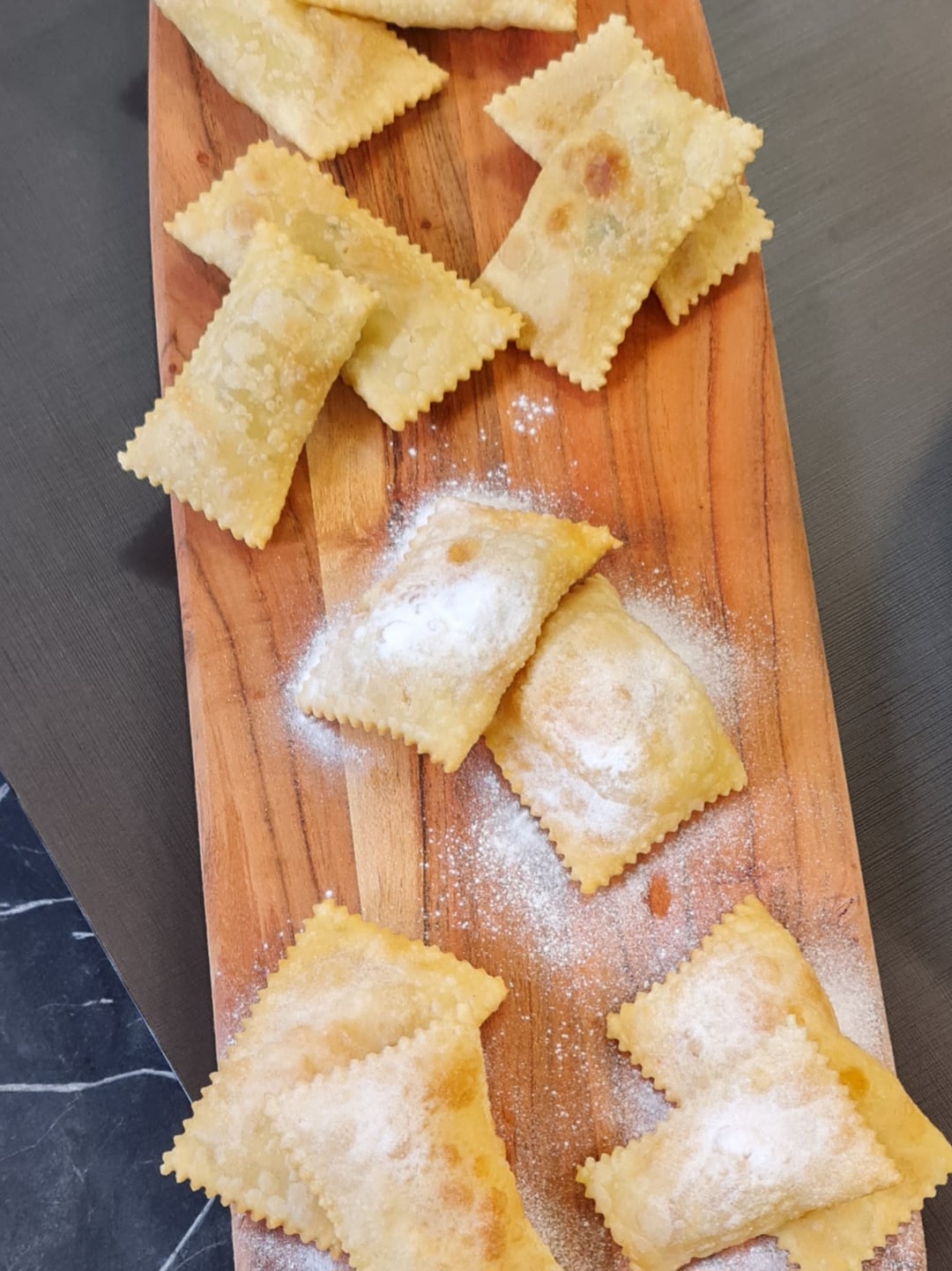 Aromatic Meat Pockets (Pourekia) - Video recipe thumbnail