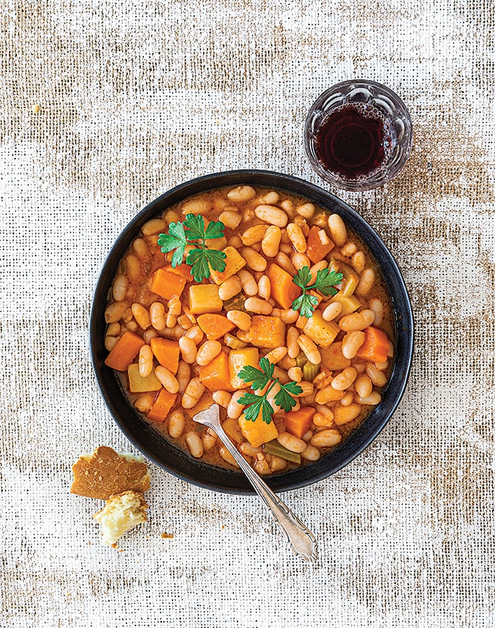 Φασόλια γιαχνί (κοκκινιστά) - Recipe image