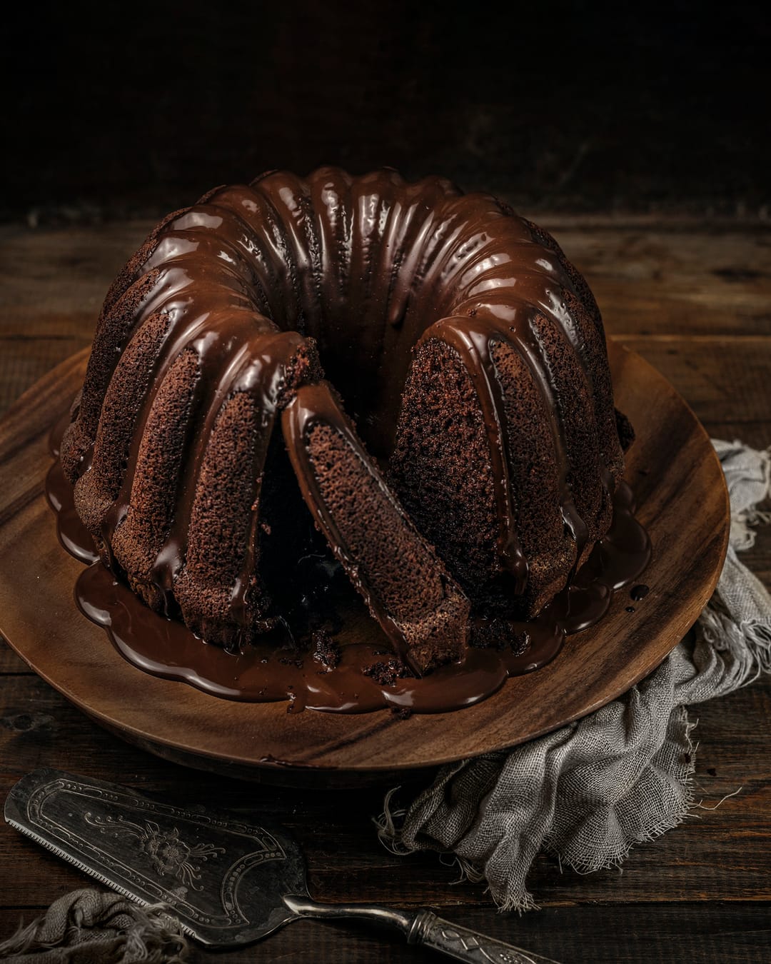 Chocolate Cake with Cocoa and Chocolate Glaze - recipe