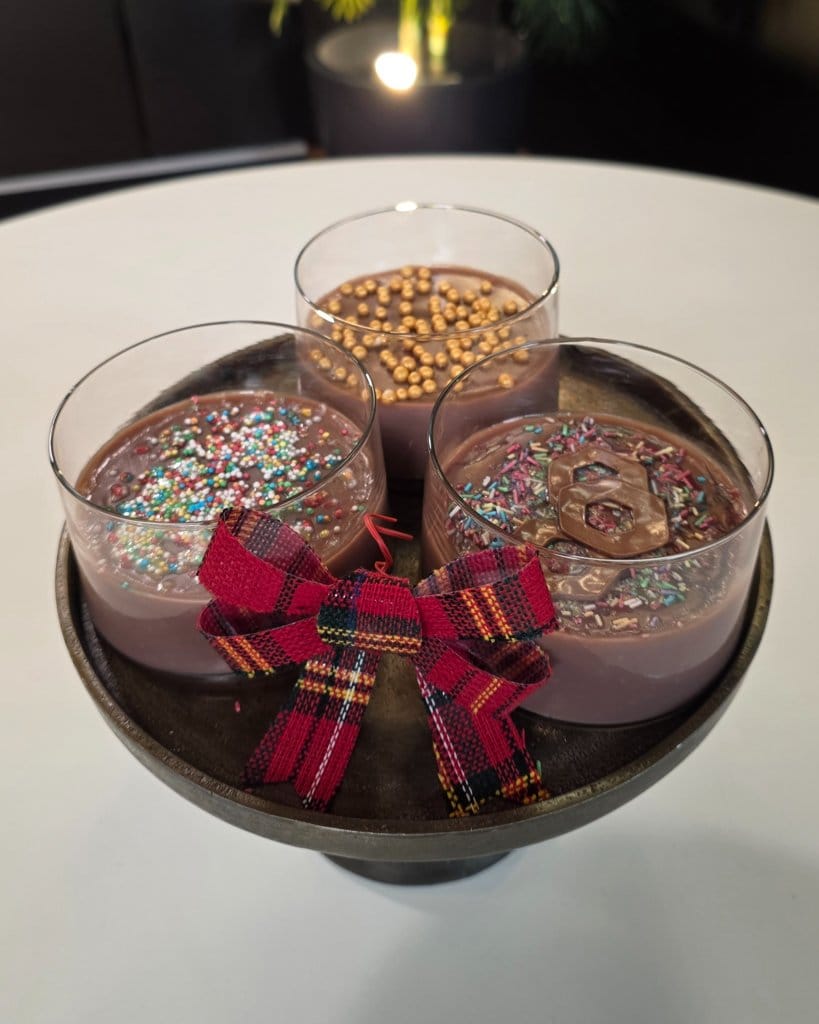 Κρέμα με γάλα σοκολάτας - recipe