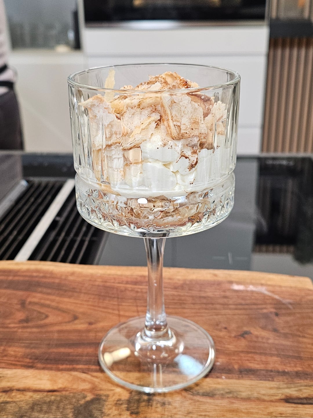 Cream with Puff Pastry Biscuits - Video recipe thumbnail