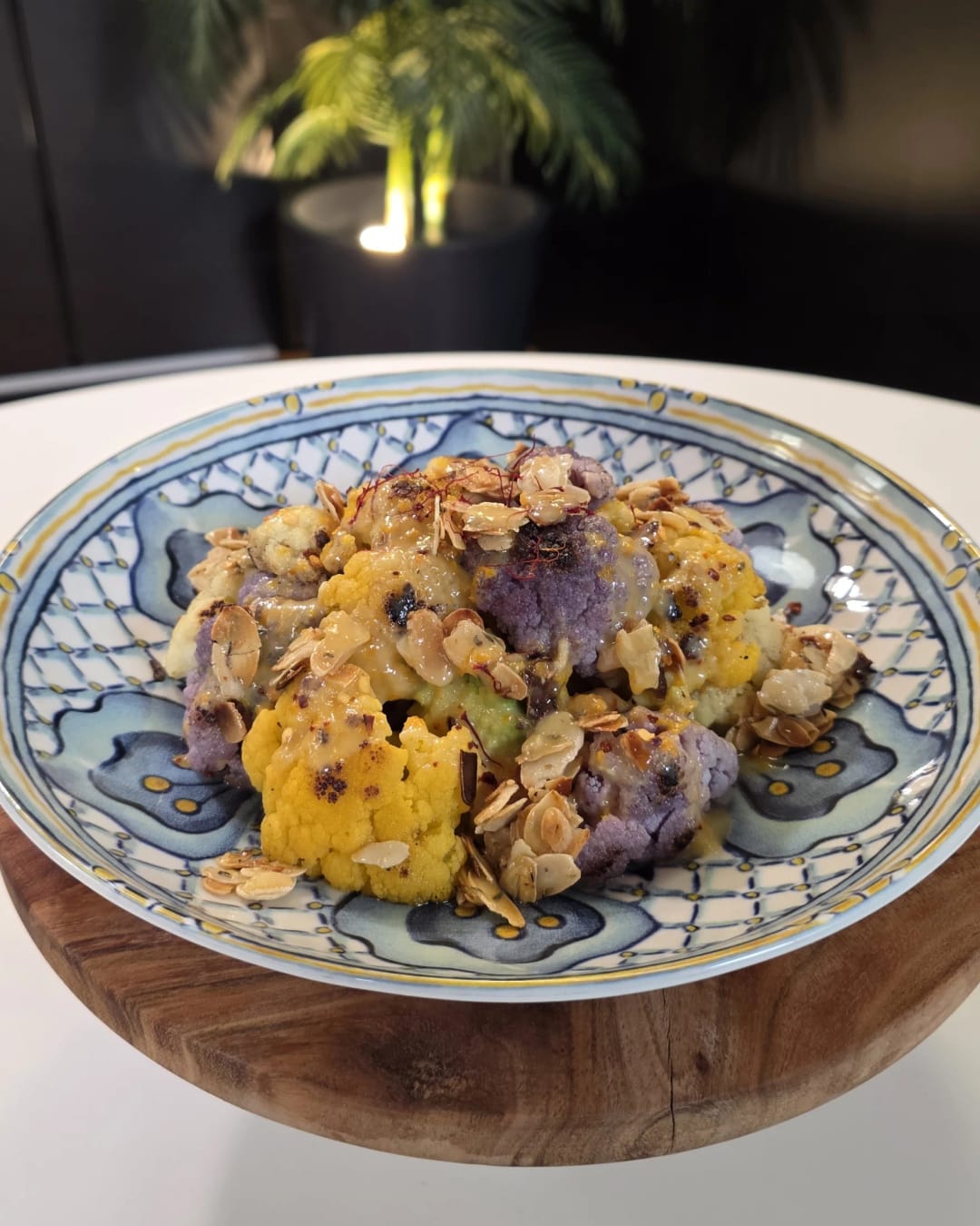 Crispy Salad with Colorful Cauliflower - recipe