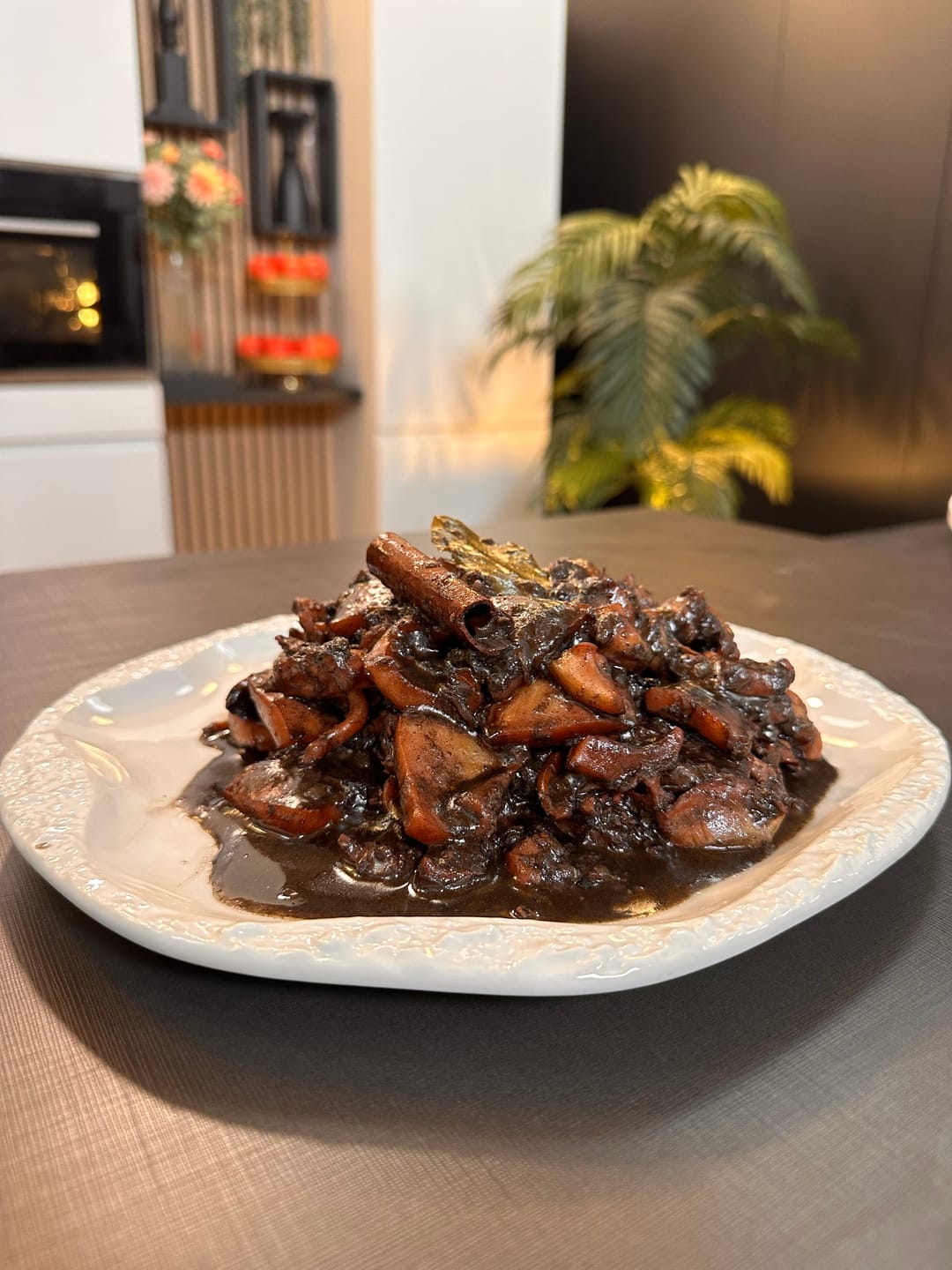 Stewed Cuttlefish (in Wine) with Their Ink - recipe