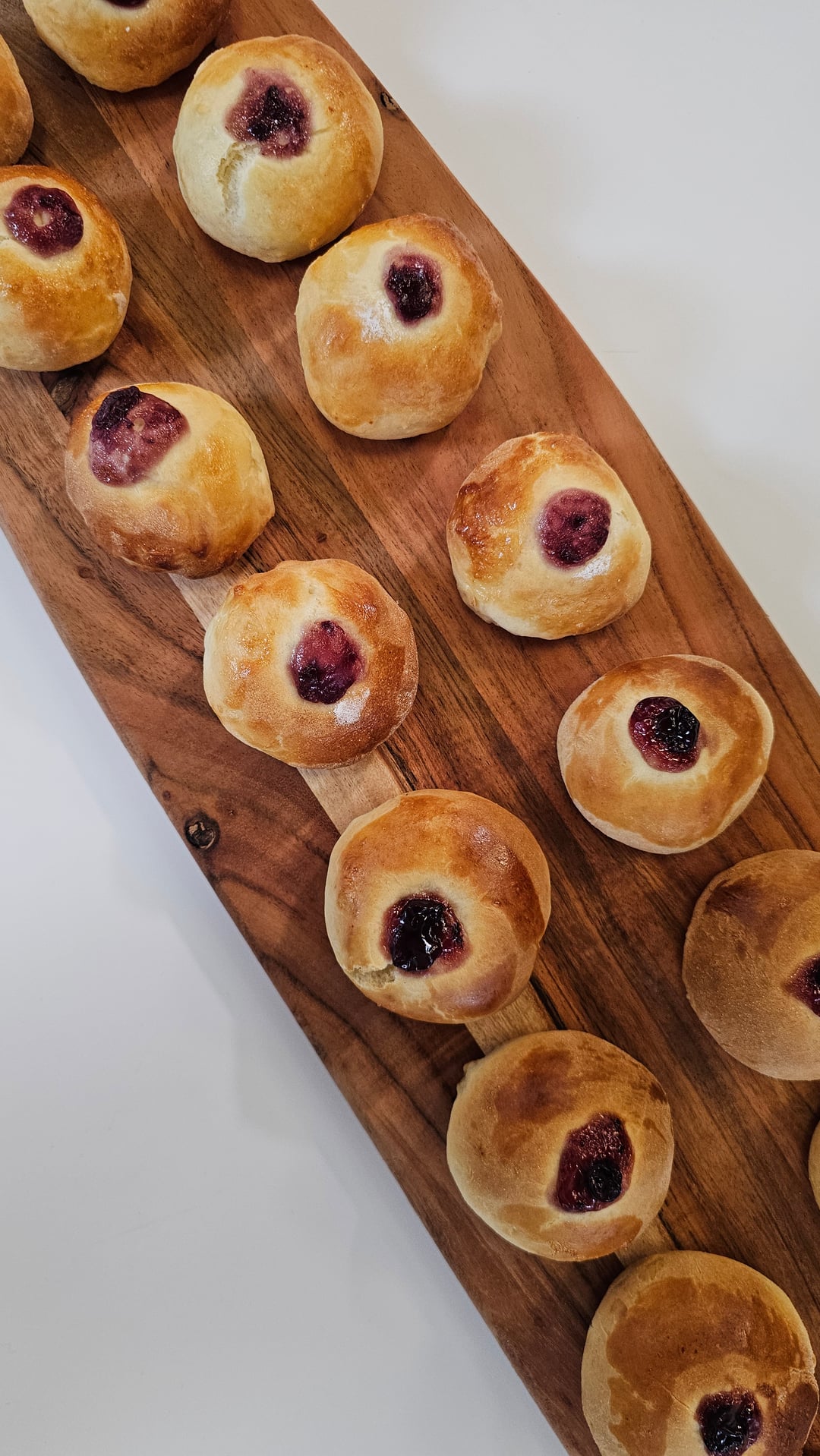 Τσέχικα ψωμάκια - Video recipe thumbnail