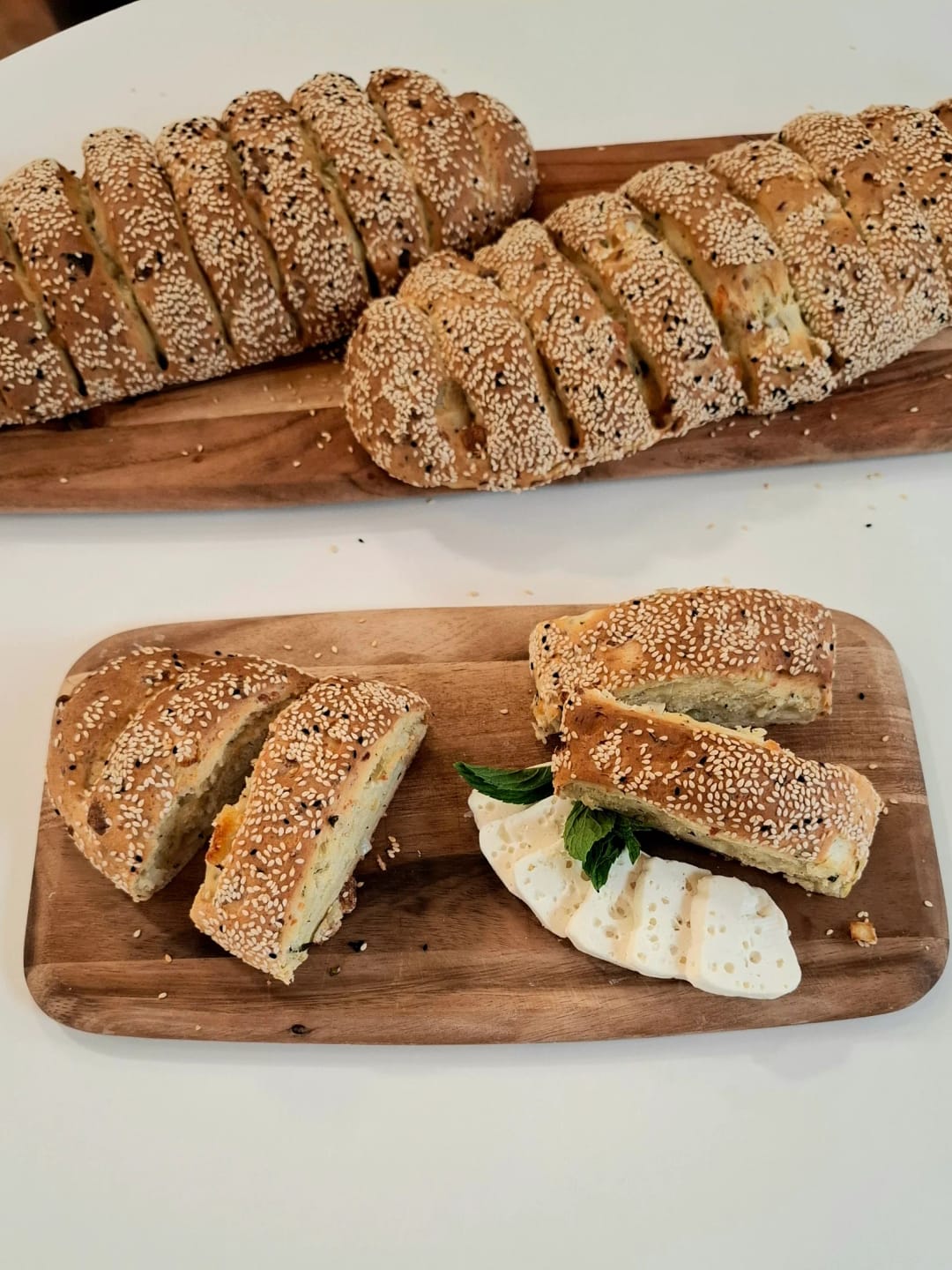 Halloumi Breads (Halloumotes) - recipe