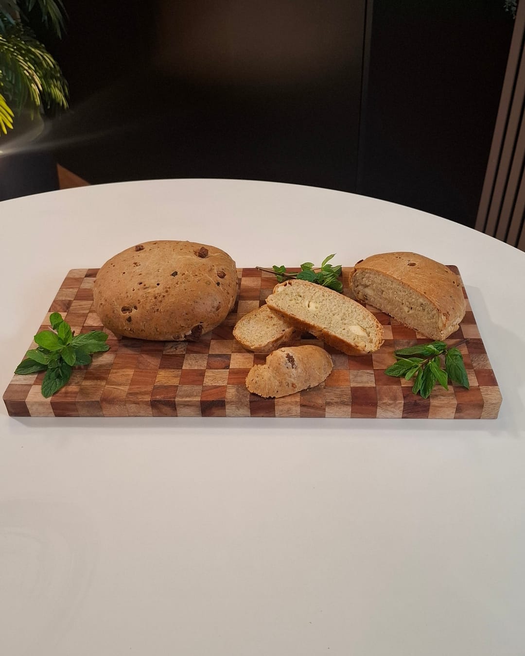 Halloumoties (Halloumi Pies) - recipe