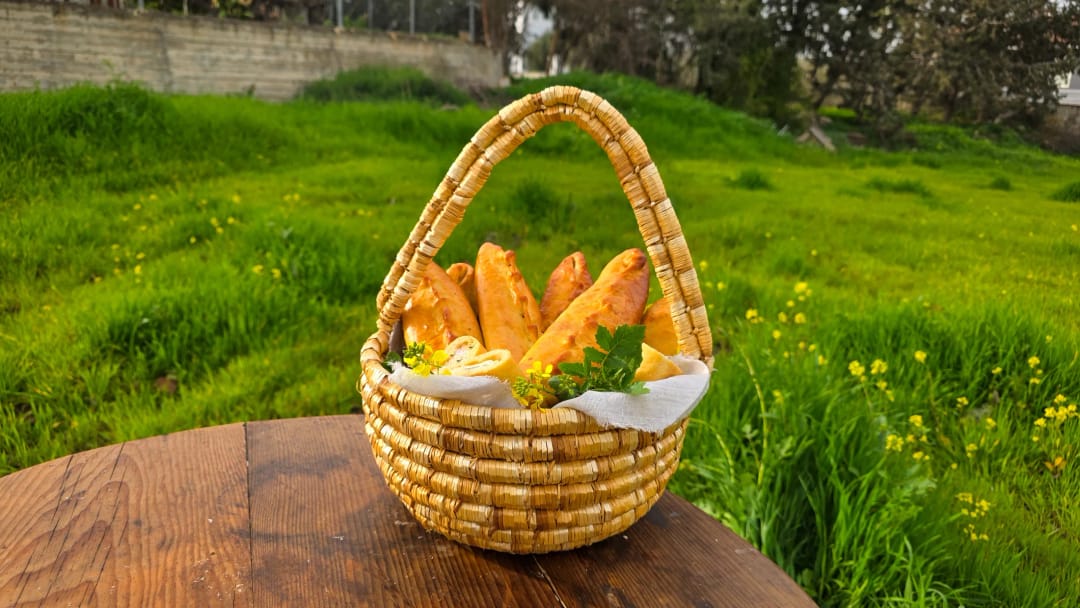 Halloumoties (Stuffed Cheese Breads) - recipe