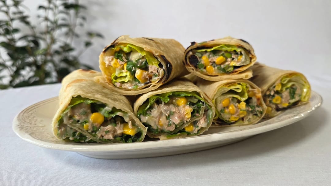 Σπιτικές τορτίγια με τόνο - recipe
