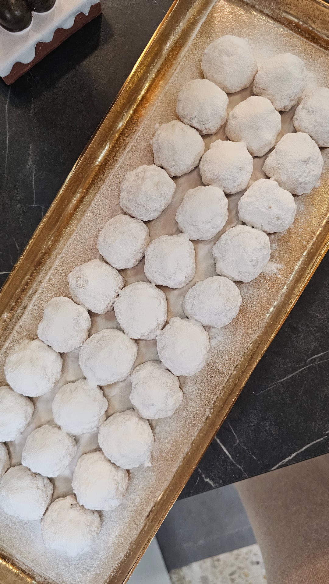 Kourabiedes (Traditional Greek Almond Cookies) - Video recipe thumbnail