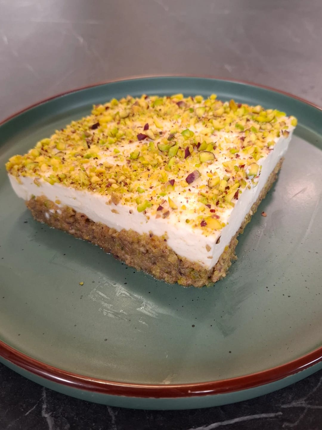 Lebanese Cream with a Pistachio Base - recipe
