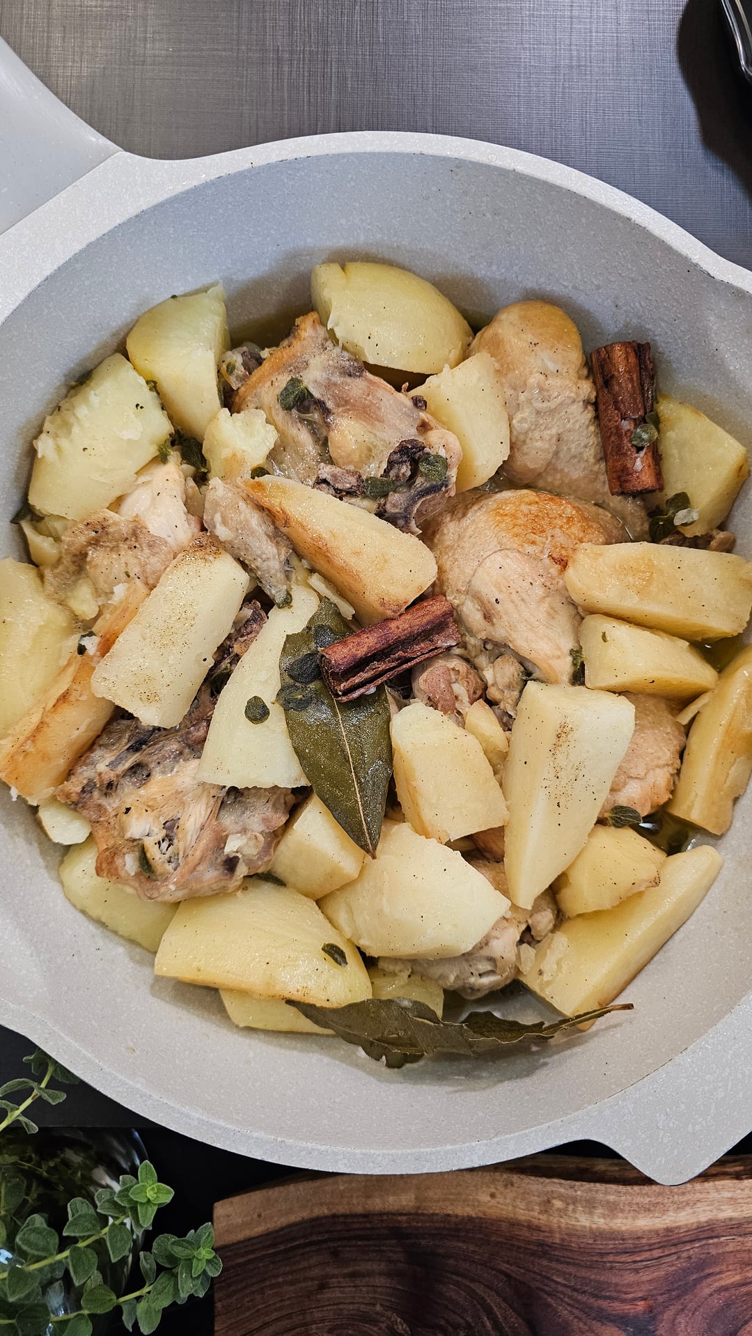 Κοτόπουλο λεμονάτο - Video recipe thumbnail