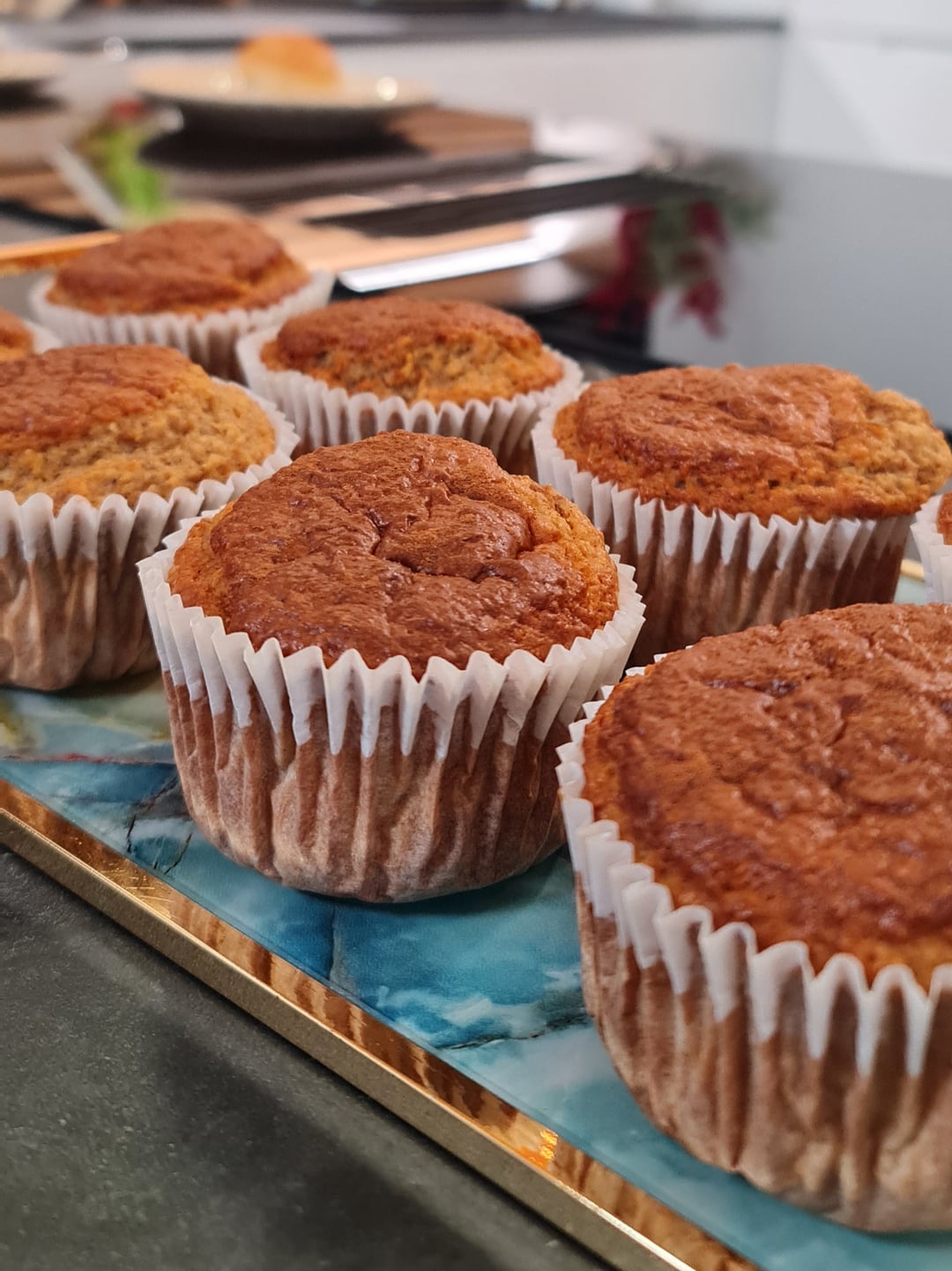 Μάφιν με βρόμη και κανέλα - Video recipe thumbnail