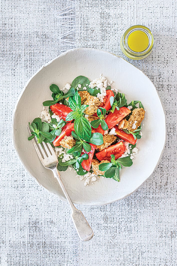 Salad with "Hallitzi" Cheese - Recipe image