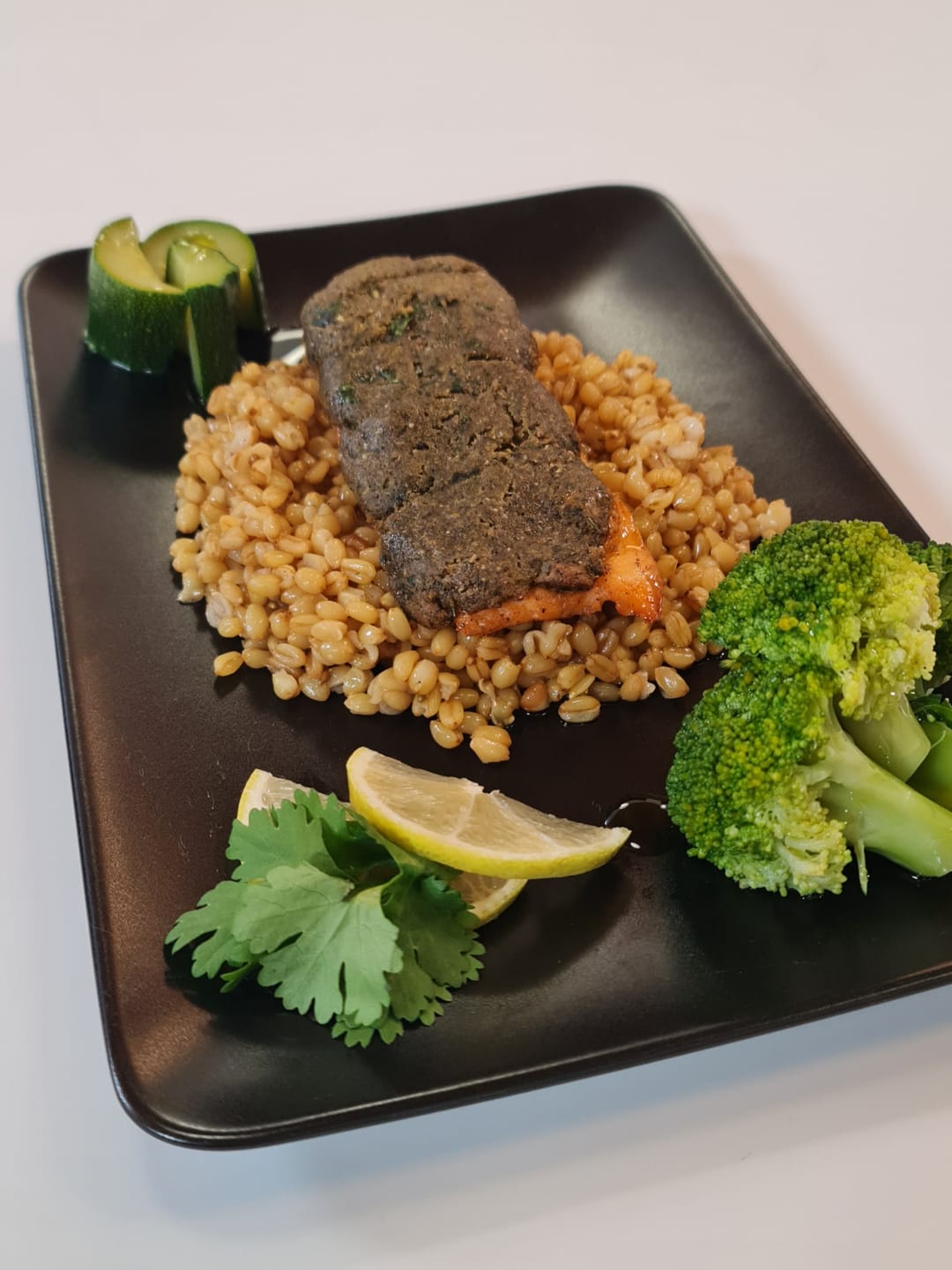 Salmon with Bread Crust and Aromatic Herbs - recipe