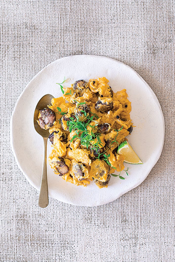 Λουκάνικα με τ’ αυγά - Recipe image