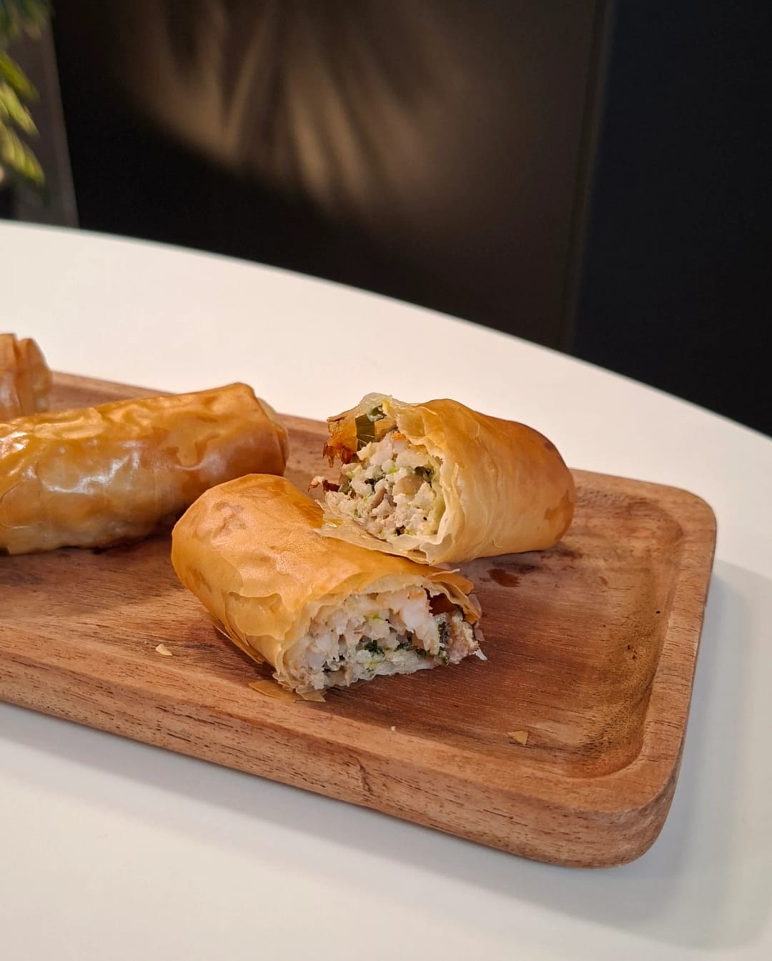 Ανοιξιάτικα ρολά με κιμά και γαρίδες - recipe