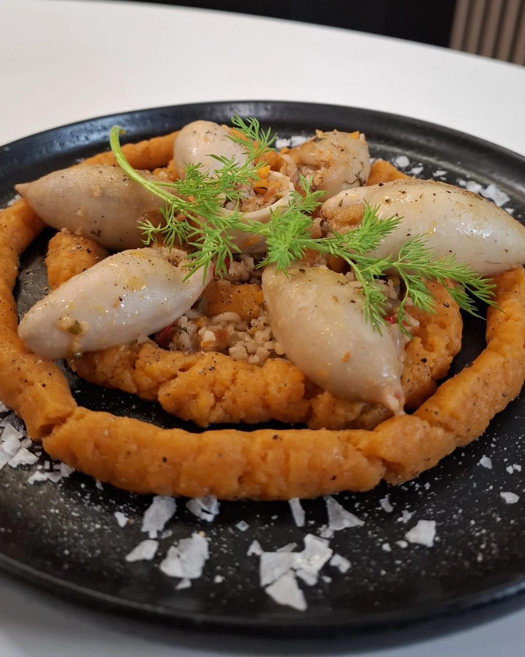 Καλαμαράκια γεμιστά με πουρέ γλυκοπατάτας - recipe