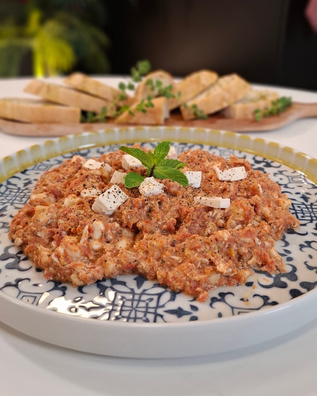 Ντομάτες με τ’ αυγά - recipe